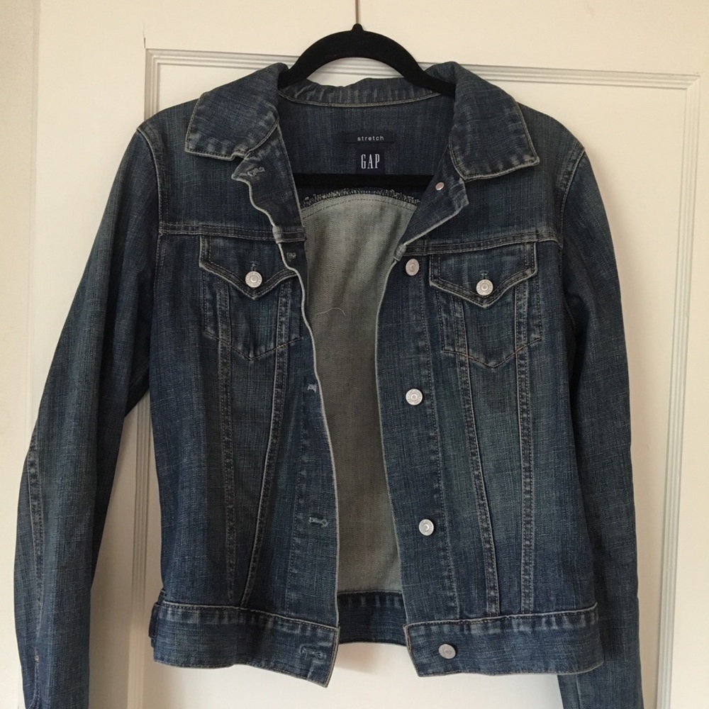 Gap jean jacket size M